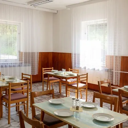 호텔 Na Potucniku Hanušovice